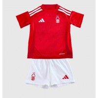 Camiseta Nottingham Forest Chris Wood #11 Primera Equipación para niños 2024-25 manga corta (+ pantalones cortos)